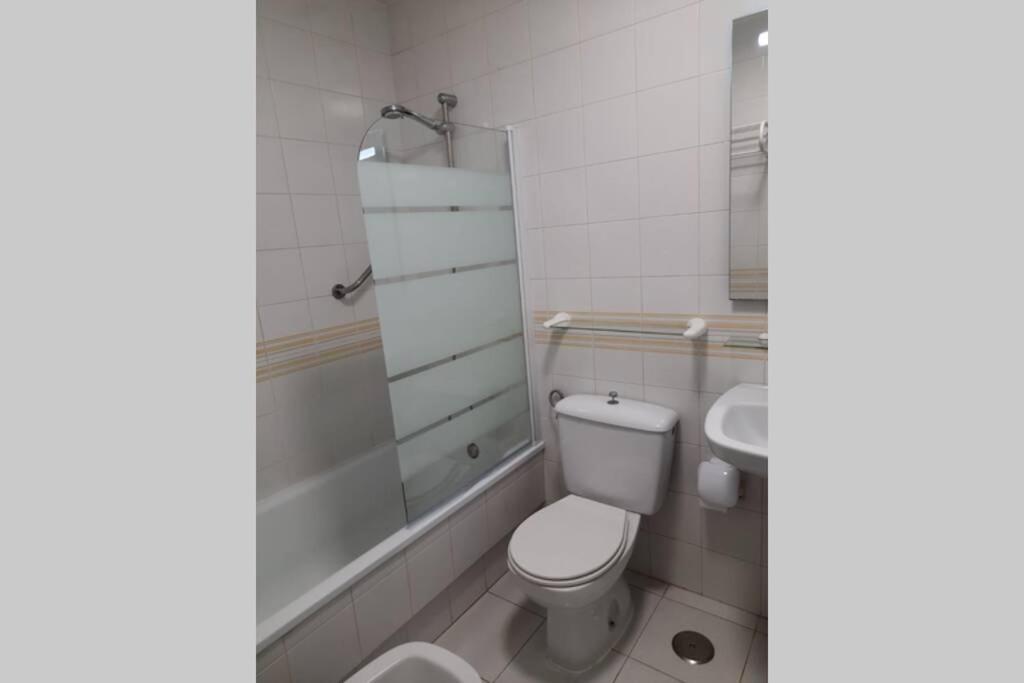 Cozy Studio Apartment Near The Beach Torrevieja Exteriör bild