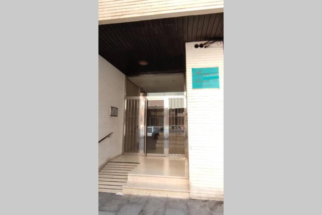 Cozy Studio Apartment Near The Beach Torrevieja Exteriör bild