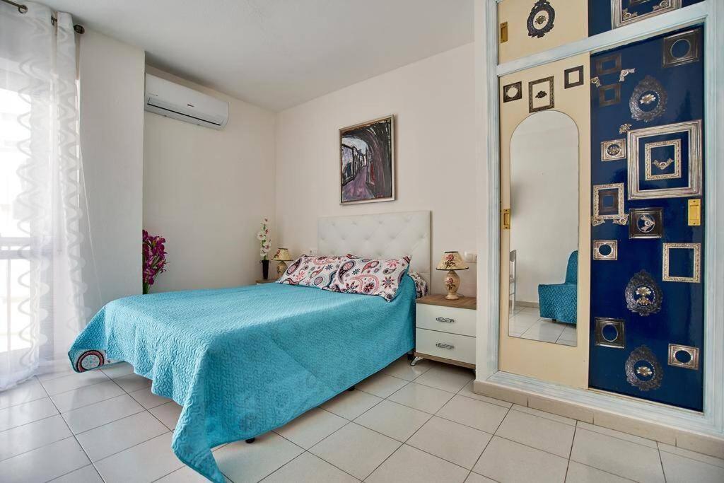Cozy Studio Apartment Near The Beach Torrevieja Exteriör bild
